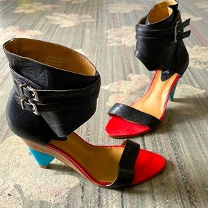 Lui Chung leather sandals pumps with ankle strap in black, red, and blue EU38